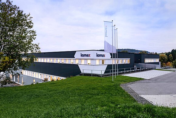 Komax Gebäude